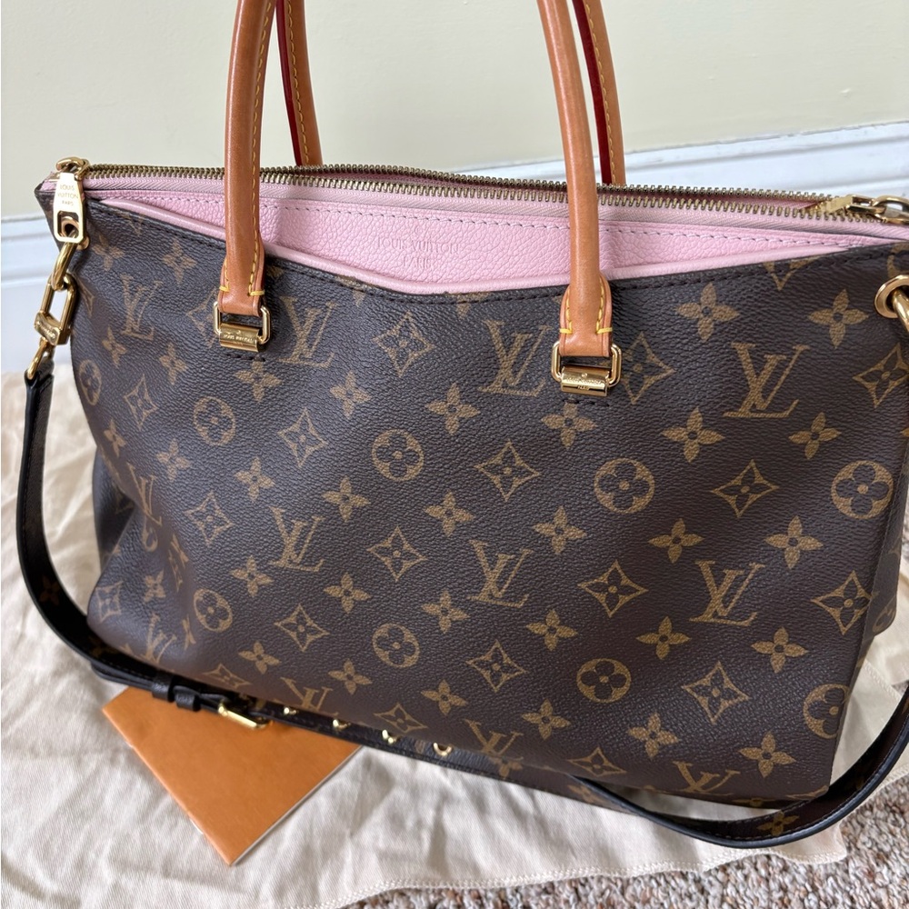 Louis Vuitton pink ballerine pink Brown Monogram Handbag Pallas VGUC - Picture 17 of 17